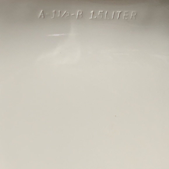 Corning Ware A-1 1/2-B 1.5 LITER CASSEROLE DISH W/ LID...